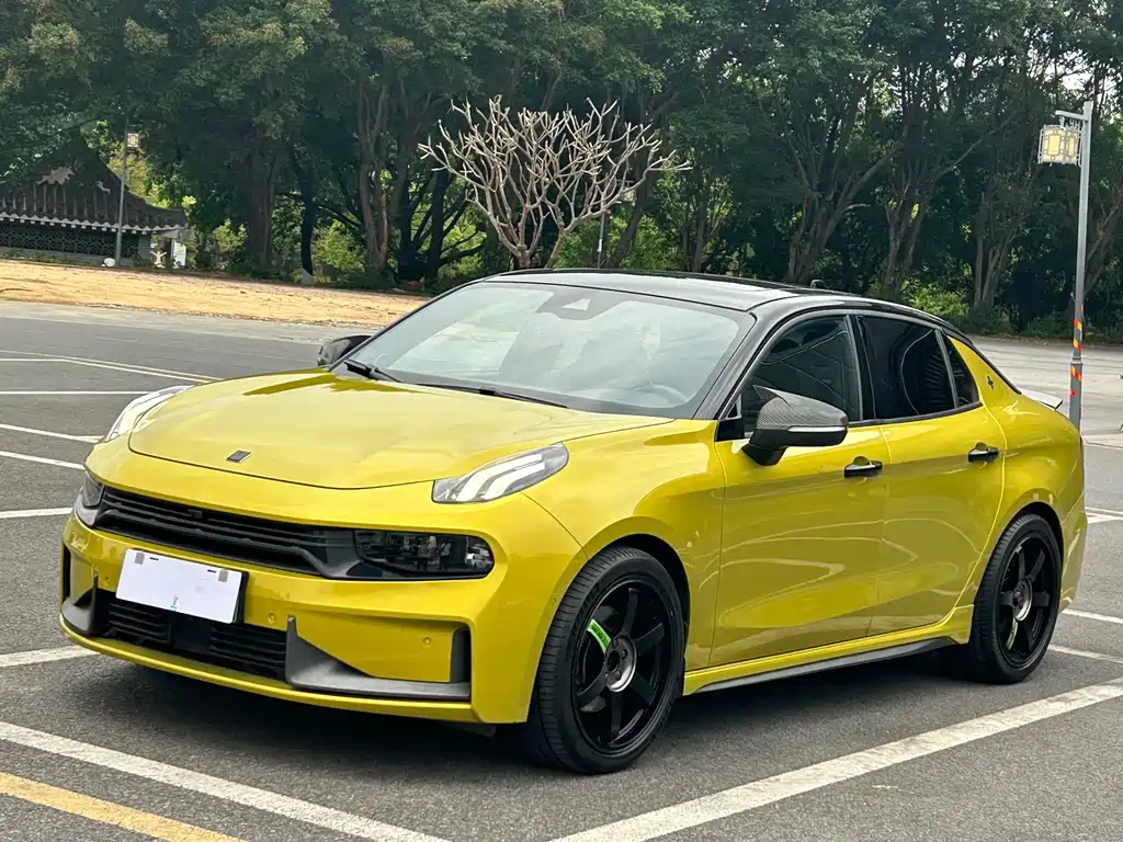 Lynk & Co 03 2021