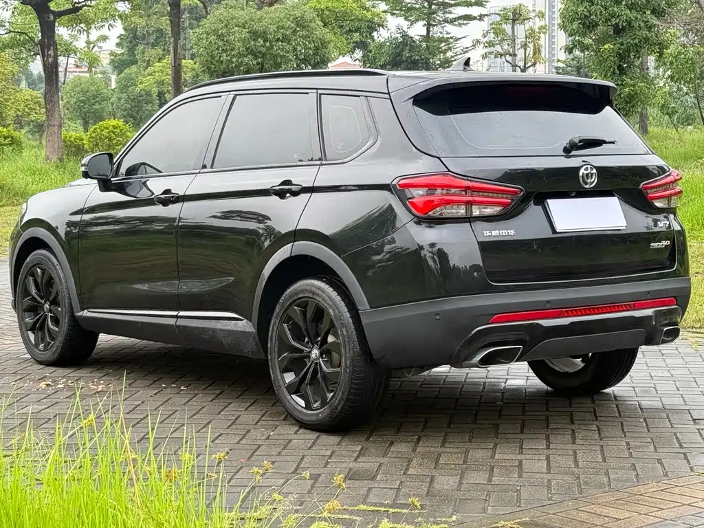 Zhonghua V7 — миниатюра 12