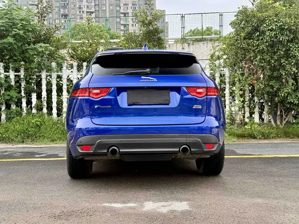 Jaguar F-PACE — миниатюра 5