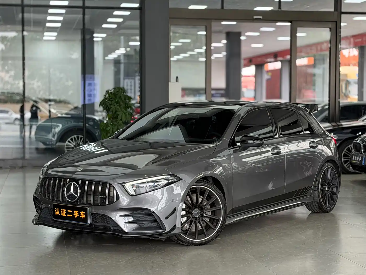 奔驰A级AMG 2022款 AMG A 35 L 4MATIC 2022