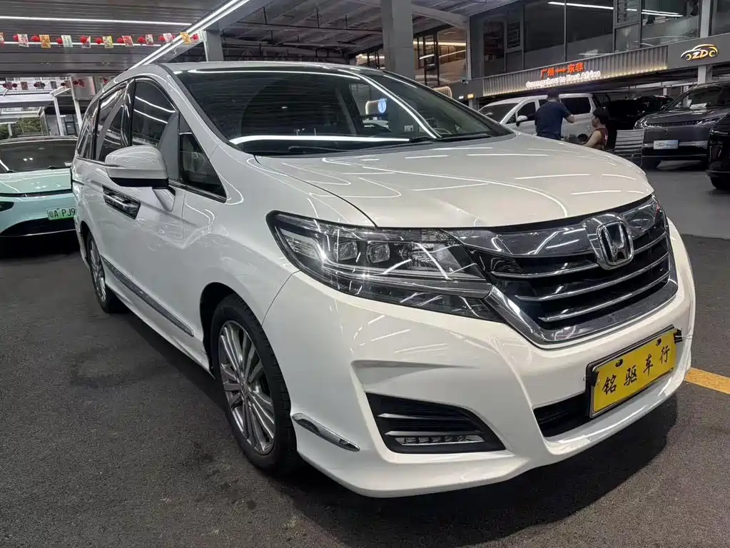 Honda Elysion — миниатюра 4