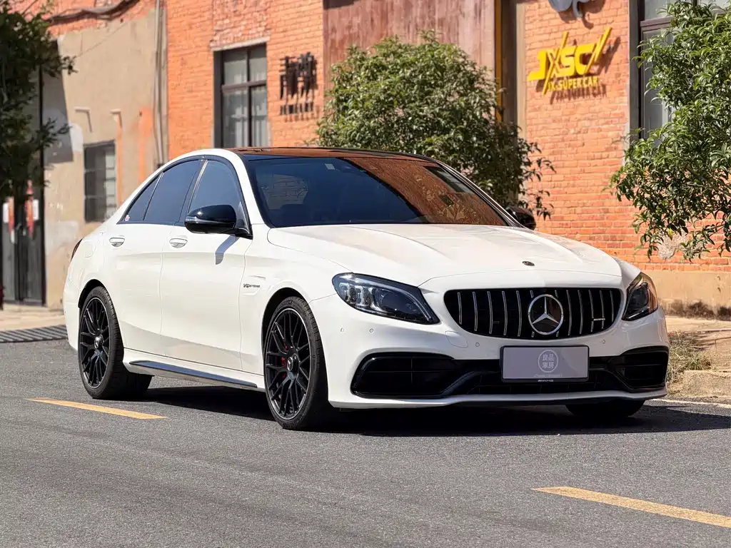 Mercedes-Benz C-Class AMG — миниатюра 3