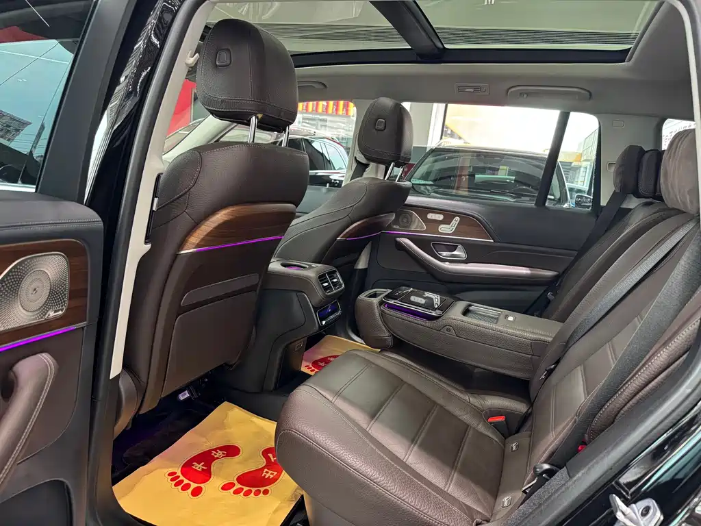 Mercedes-Benz GLS — миниатюра 16
