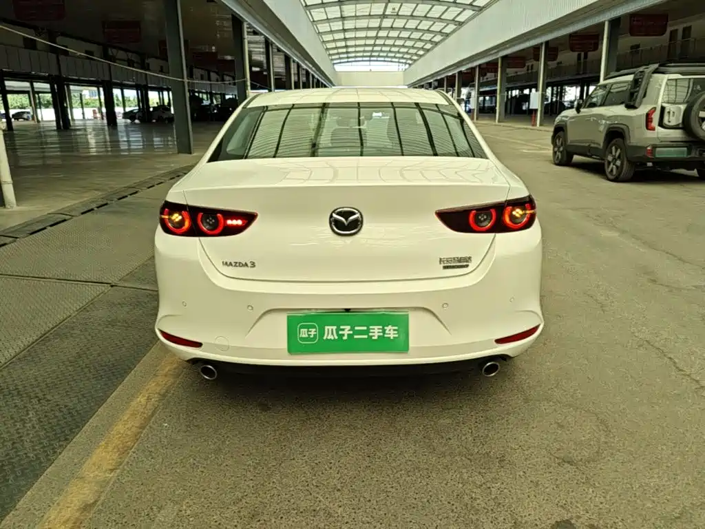 Mazda 3 Axela — миниатюра 6