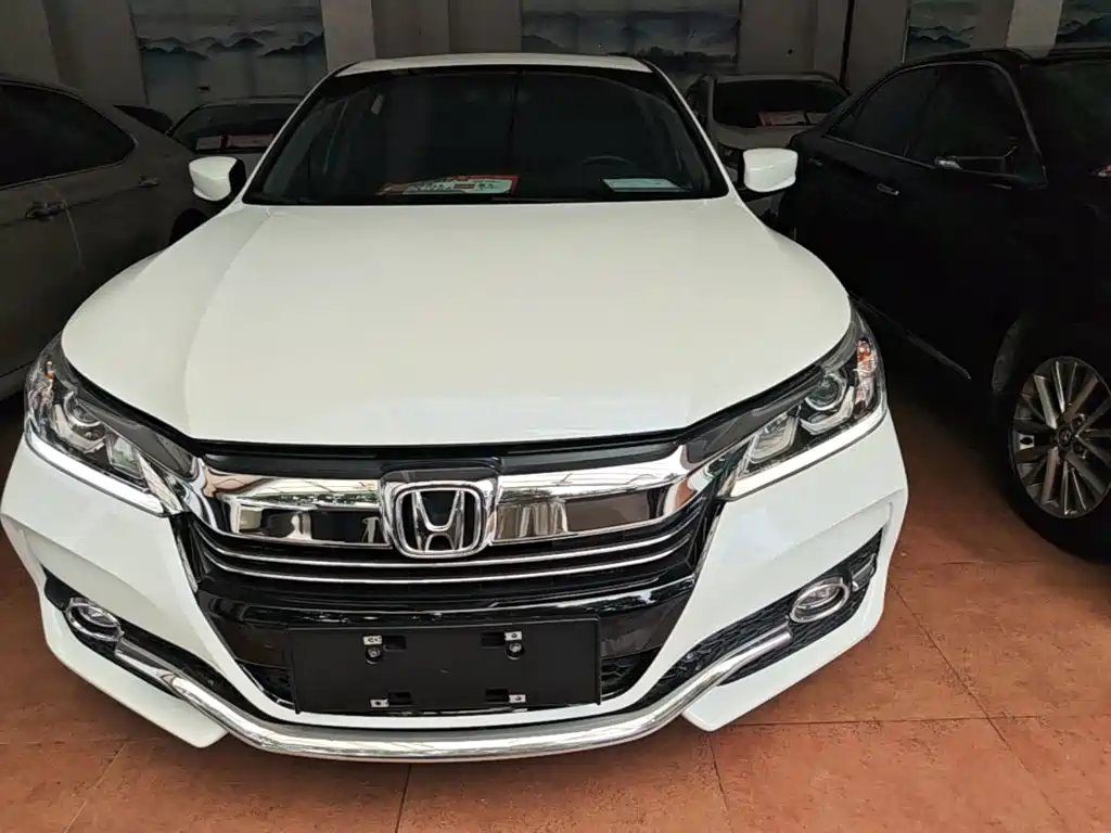 Honda Accord — миниатюра 3