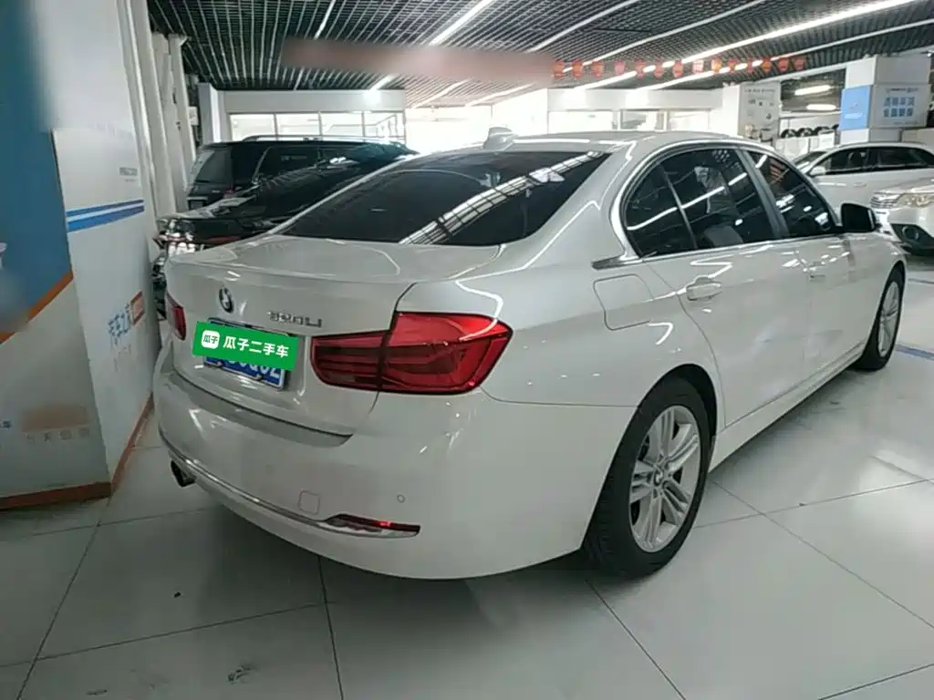 BMW 3 Series — миниатюра 7