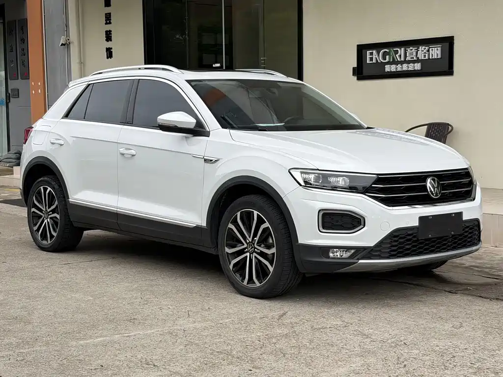 Volkswagen T-Roc — миниатюра 3
