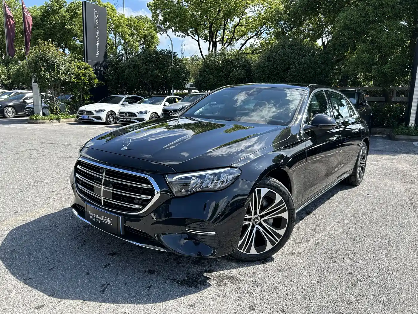 奔驰E级 2025款 E 300 L 豪华型 2025