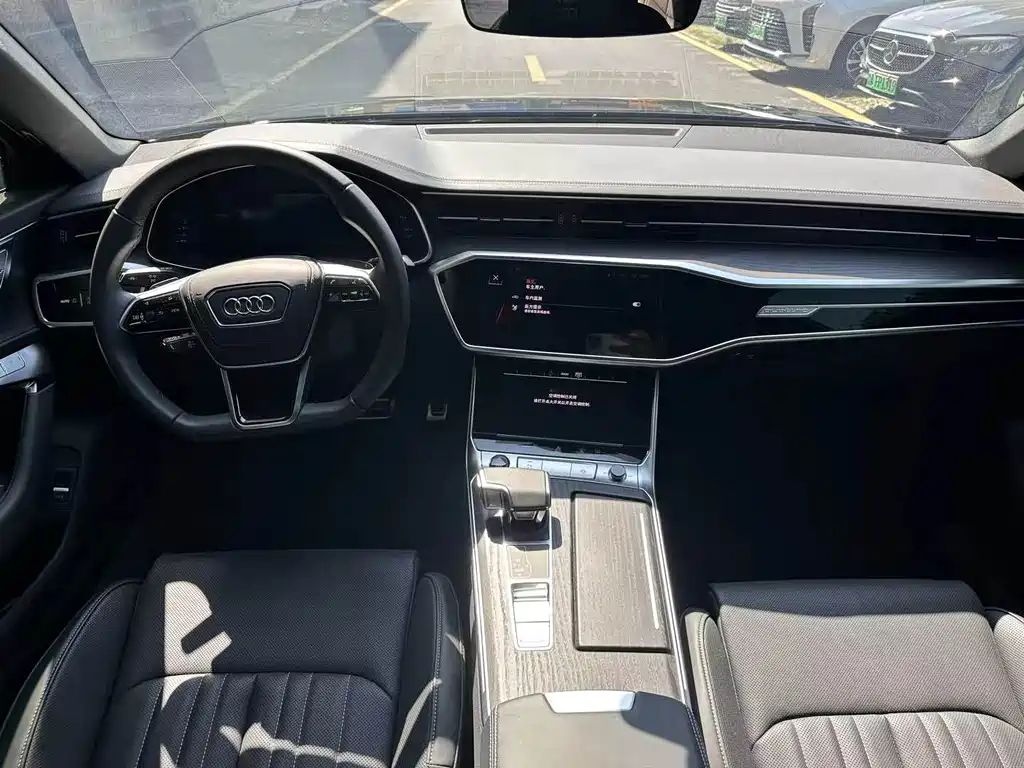 Audi A6L — миниатюра 9