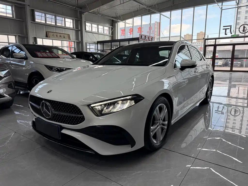 Mercedes-Benz A-Class 2024