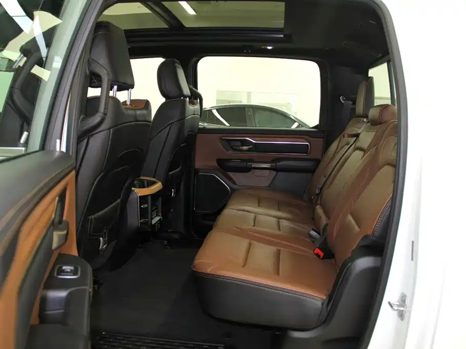 RAM Ram Trucks — миниатюра 8
