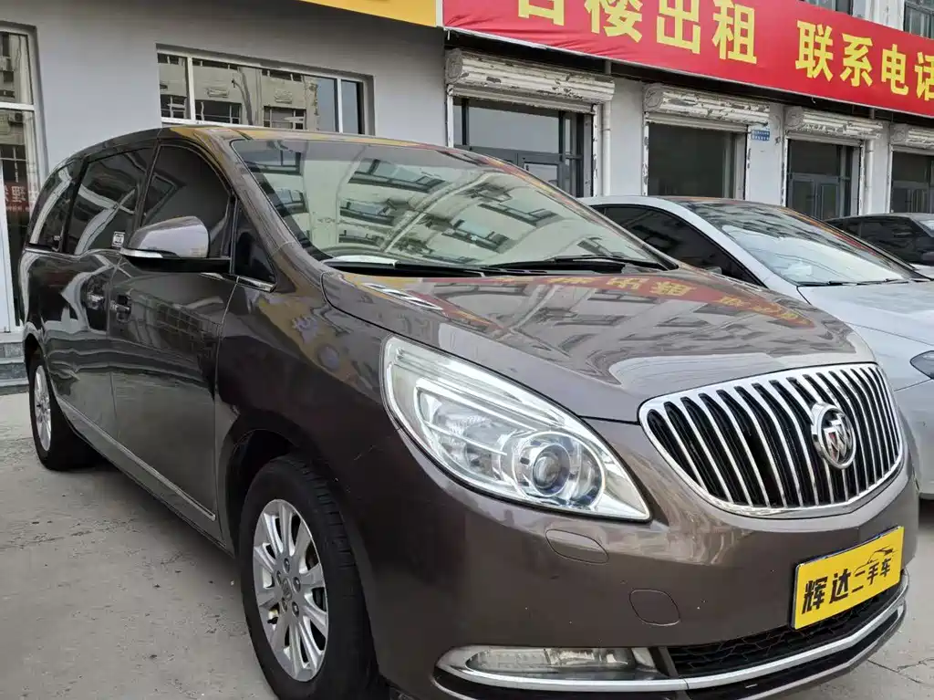 Buick GL8 2011 3.0L XT Luxury Flagship