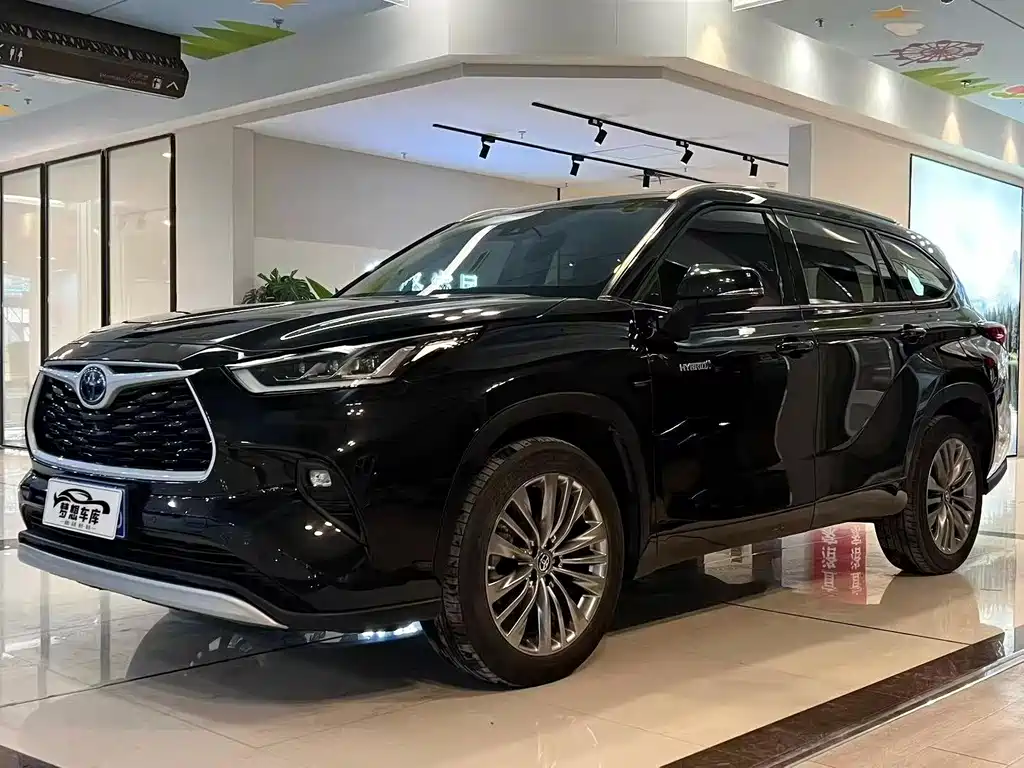 Toyota Highlander 2023