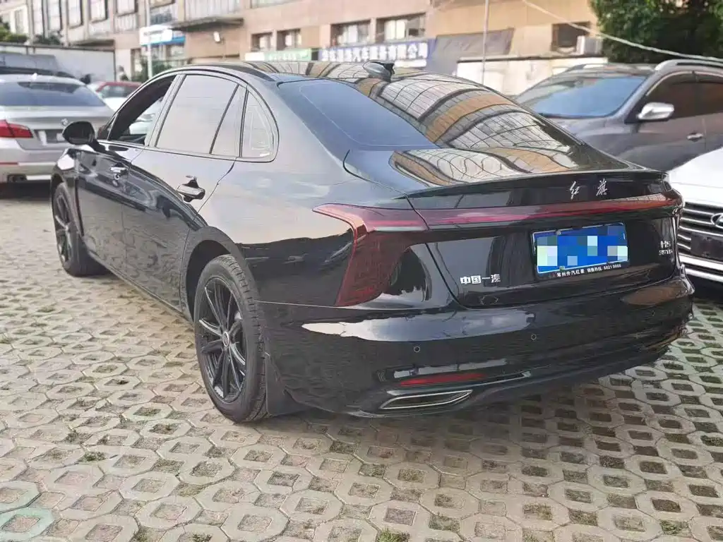 Hongqi H5 2025 1.5T DCT 200