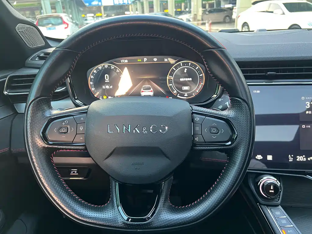 Lynk & Co 05 — миниатюра 9