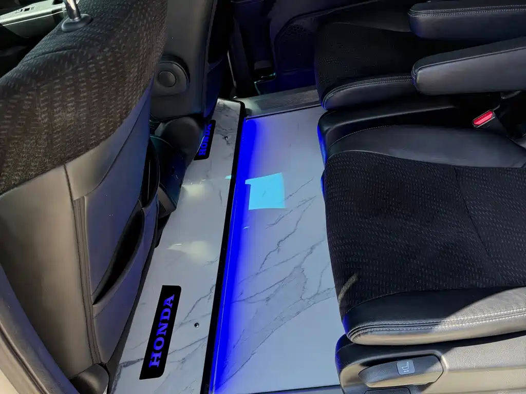 Honda Elysion — миниатюра 9