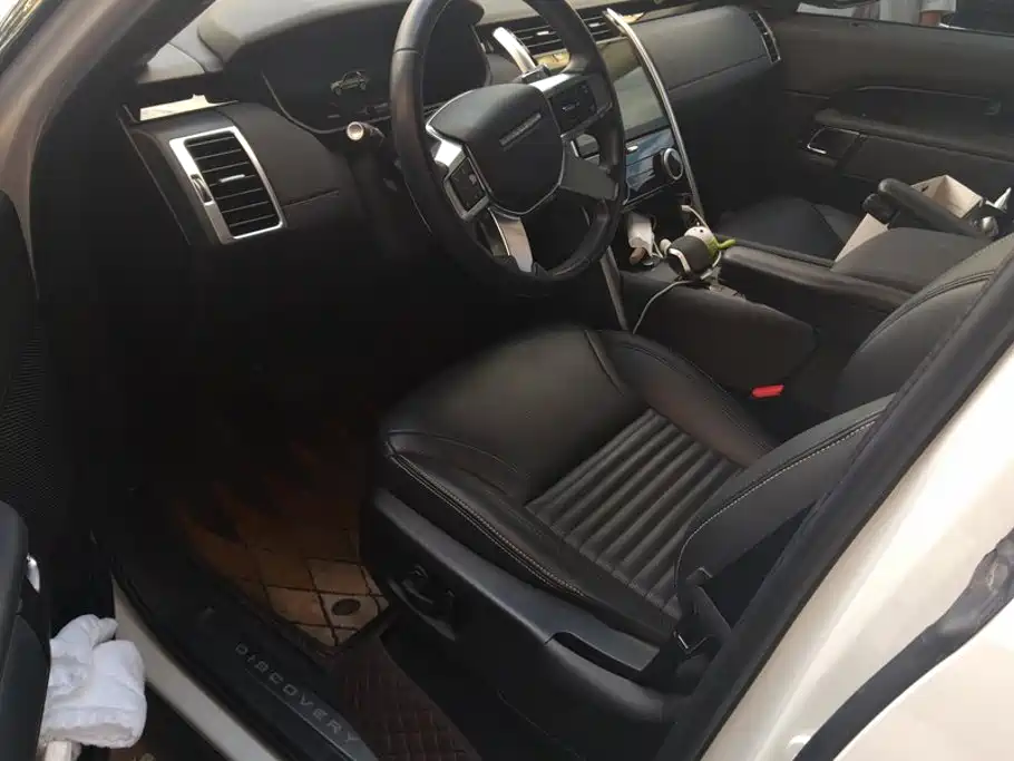Land Rover Discovery — миниатюра 9