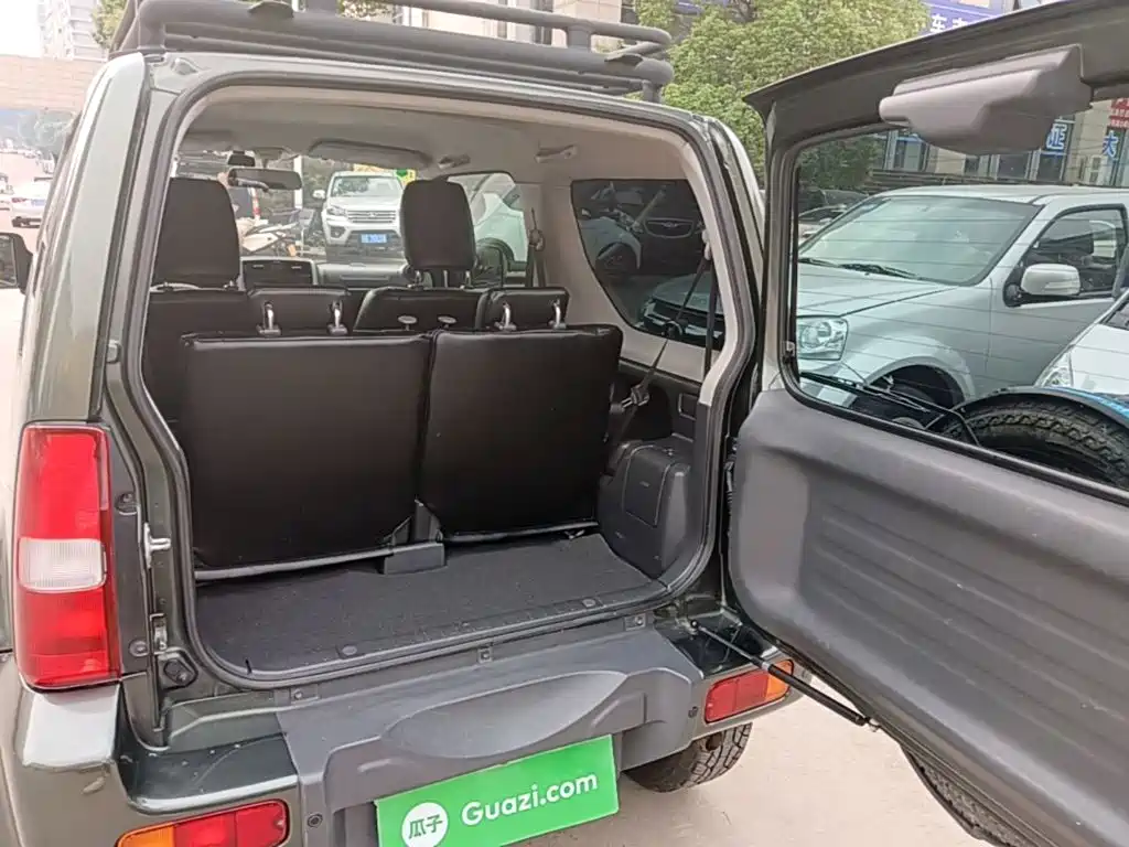 Suzuki Jimny — миниатюра 19