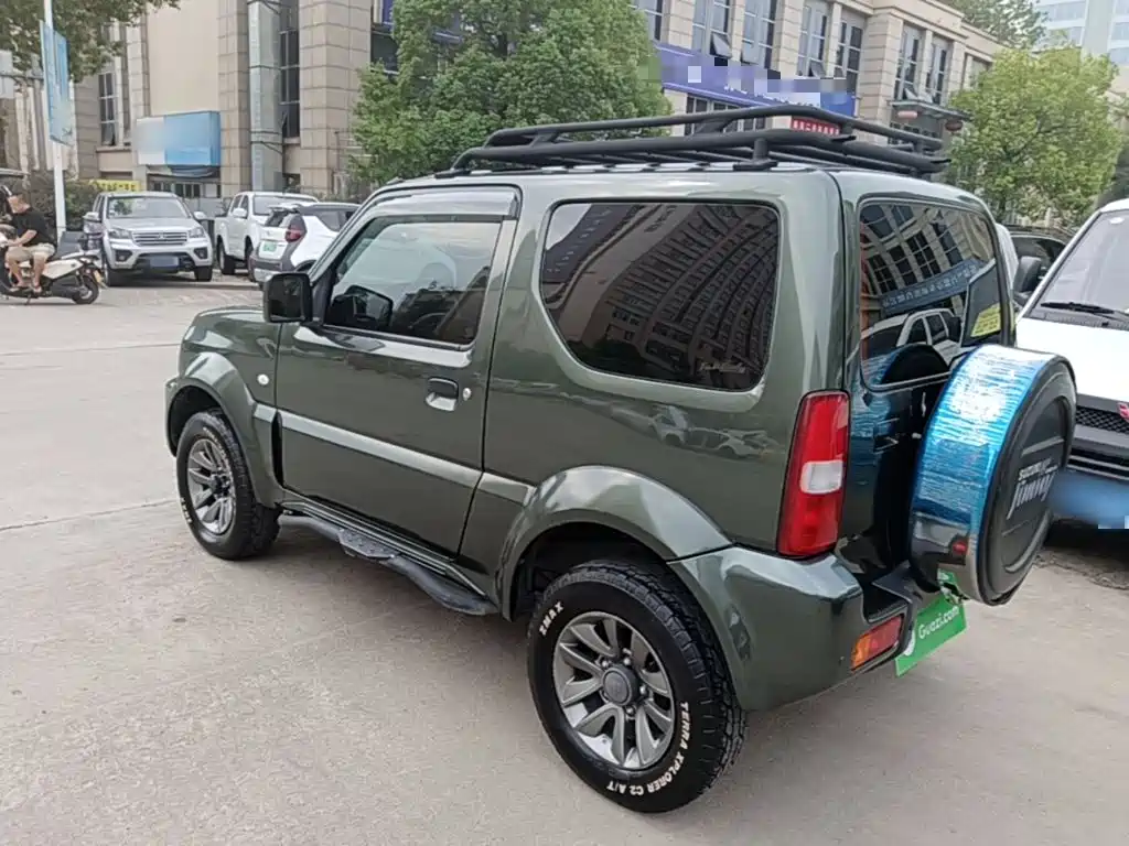Suzuki Jimny — миниатюра 5
