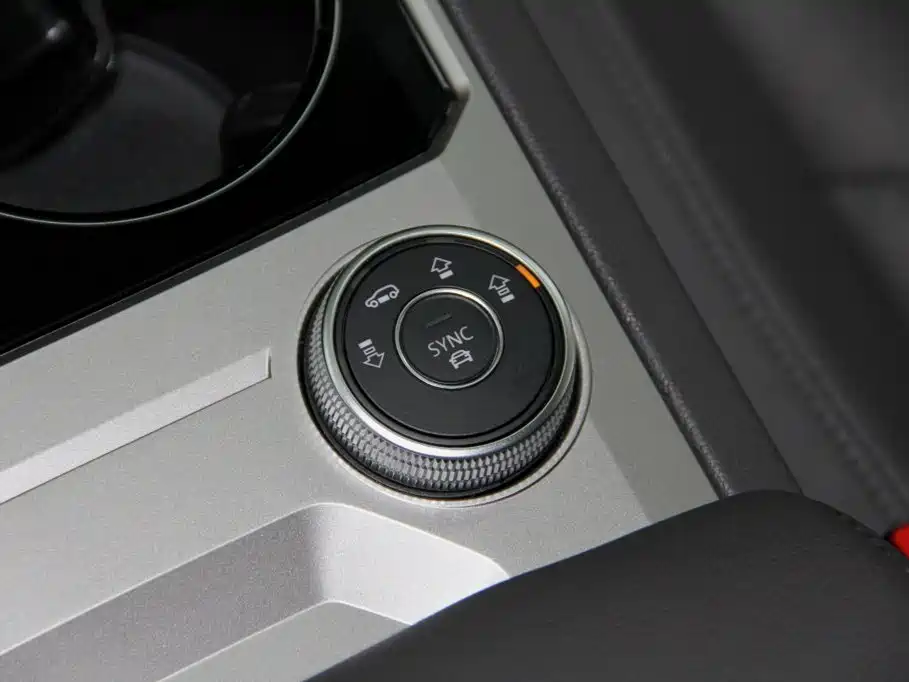 Volkswagen Touareg — миниатюра 28