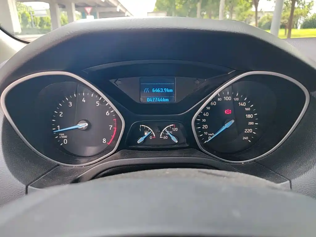 Ford Focus — миниатюра 12