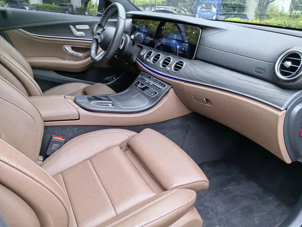 Mercedes-Benz E-Class New Energy — миниатюра 9