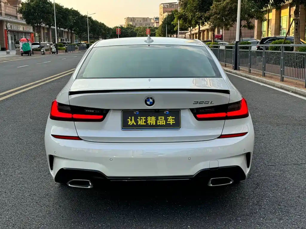 BMW 3 Series — миниатюра 13
