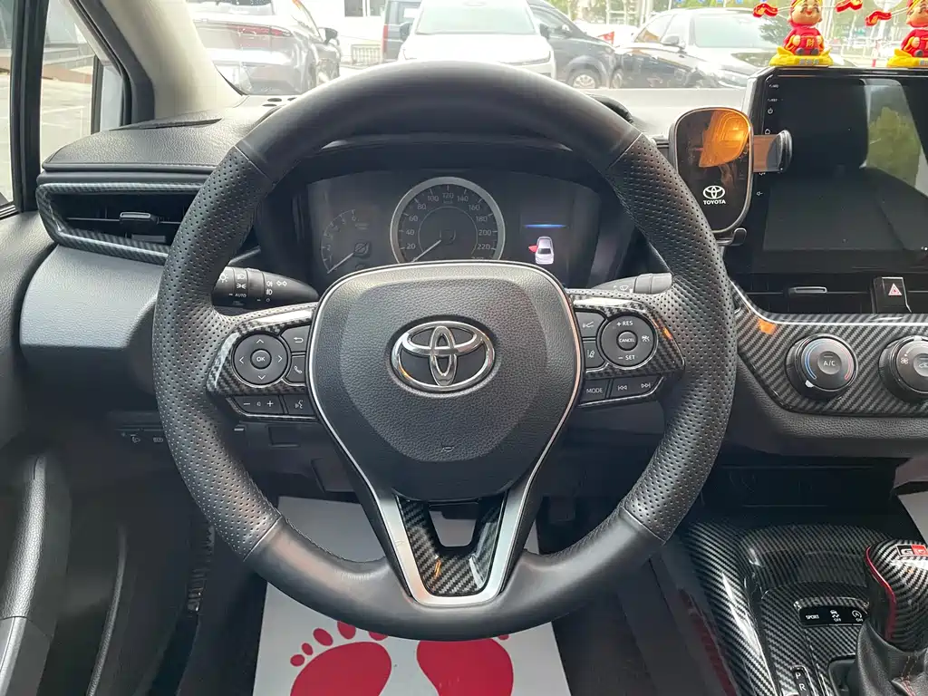 Toyota Corolla — миниатюра 11