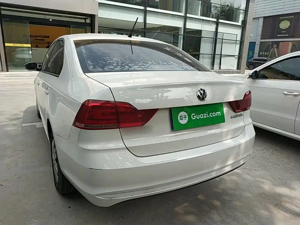 Volkswagen Santana — миниатюра 5