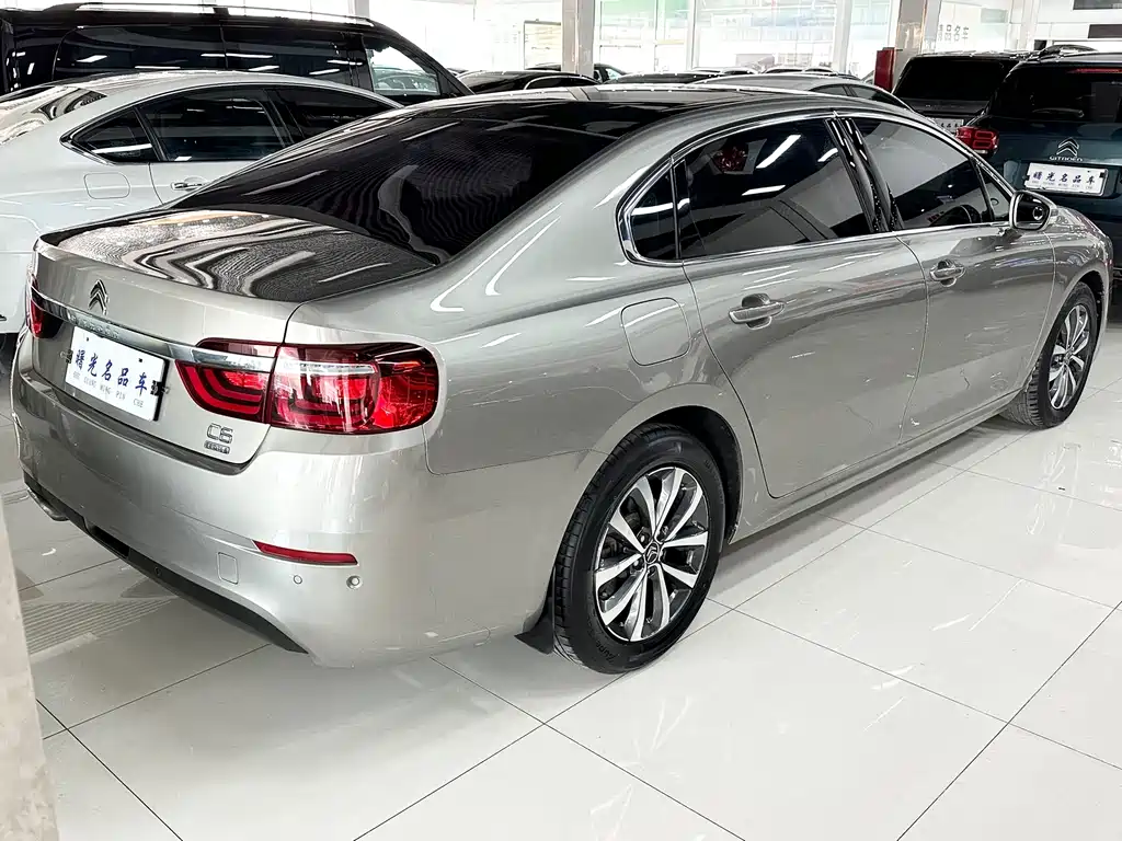 Citroen C6 — миниатюра 11