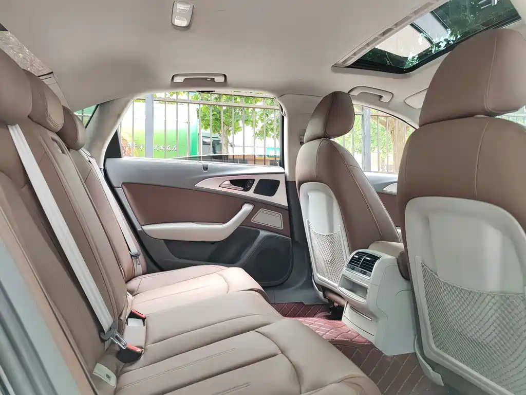 Audi A6L — миниатюра 9