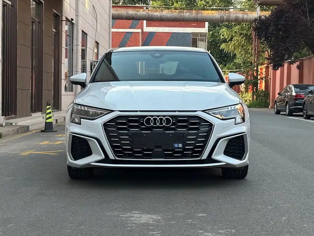 Audi A3 2023 A3L Limousine 35 TFSI Fashion Sport