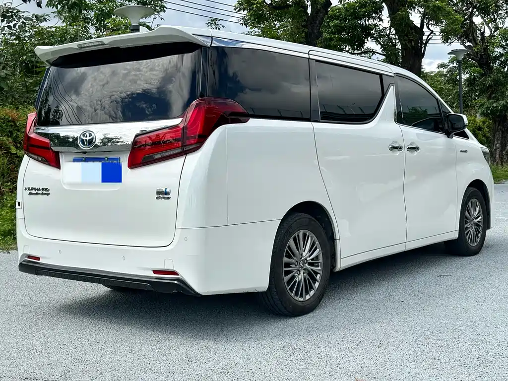 Toyota Alphard 2021 2.5L Luxury