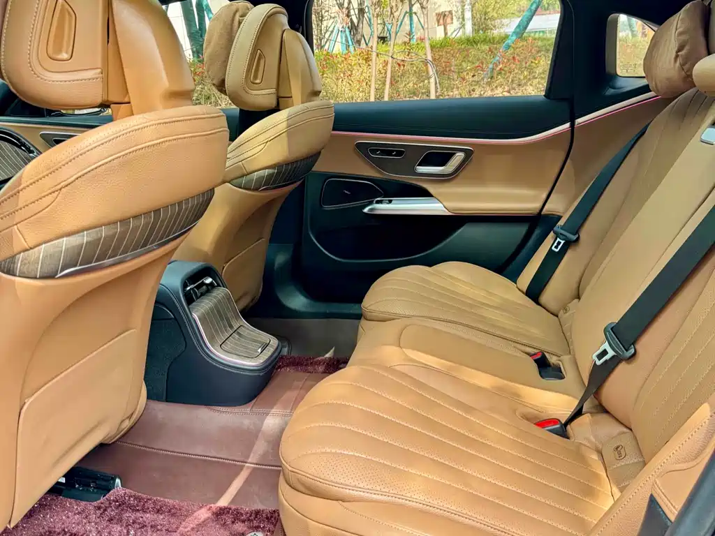 Mercedes-Benz E-Class E 2022 E 300 L Sport Fashion