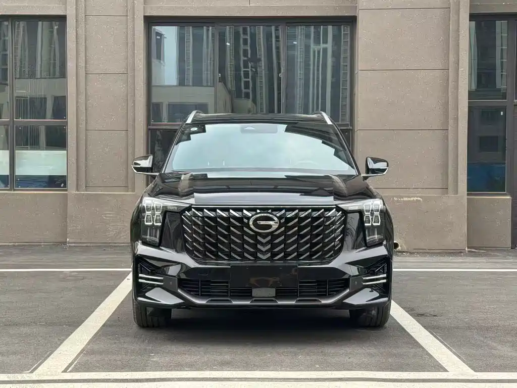 GAC GS8 2025 2.0TGDI Luxury 5 мест