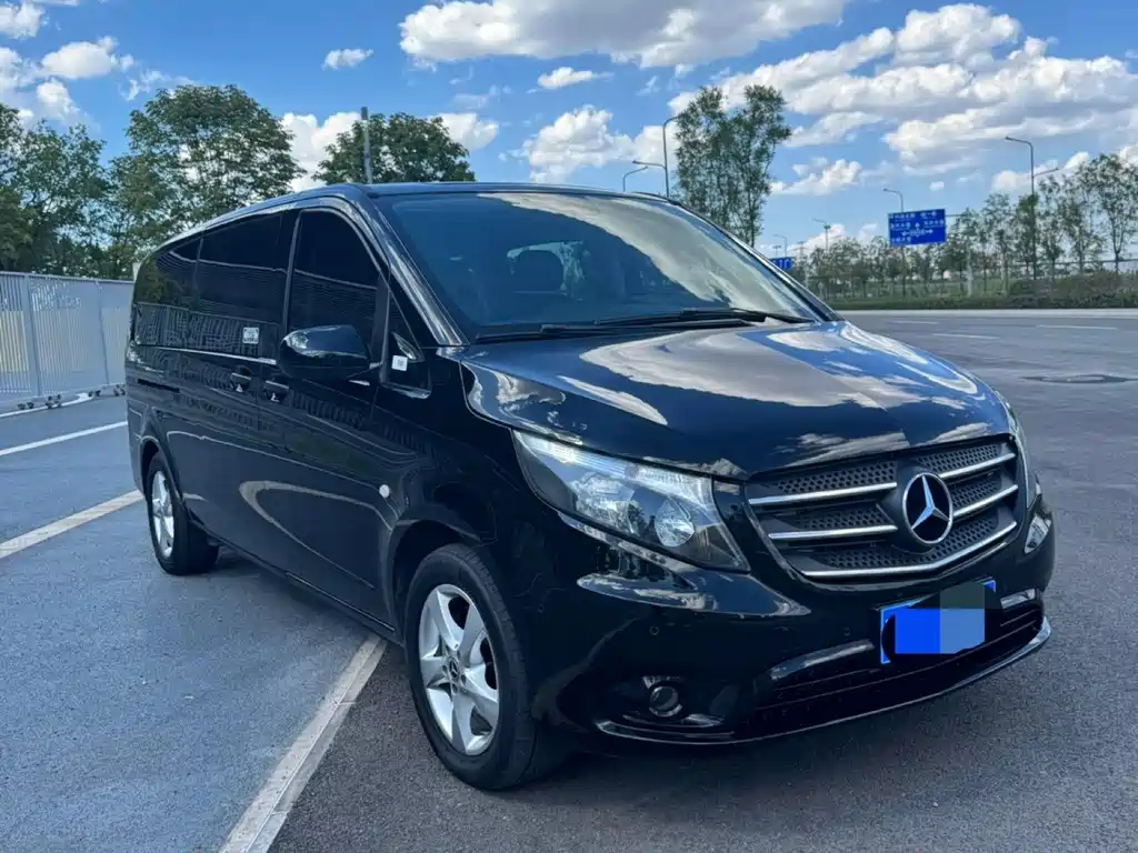 MERCEDES-BENZ VITO