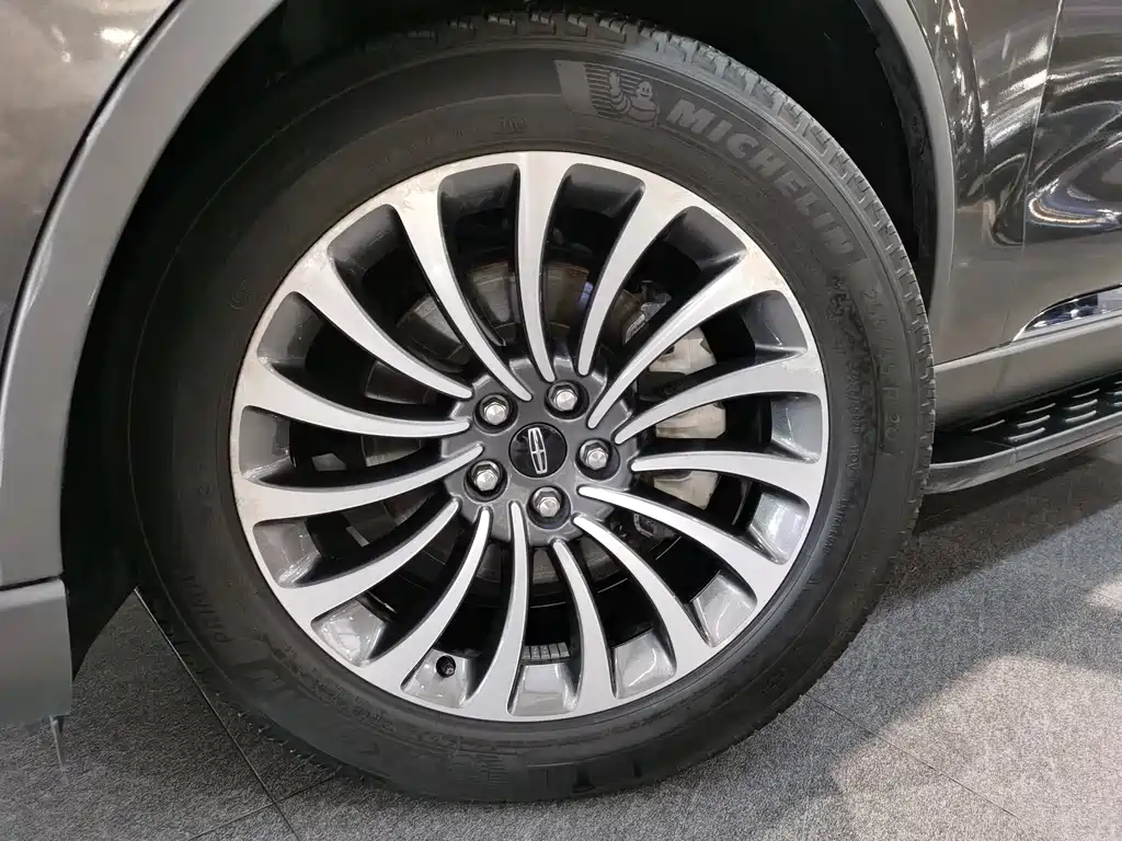 Lincoln Aviator — фотографии объявления, Фото 17
