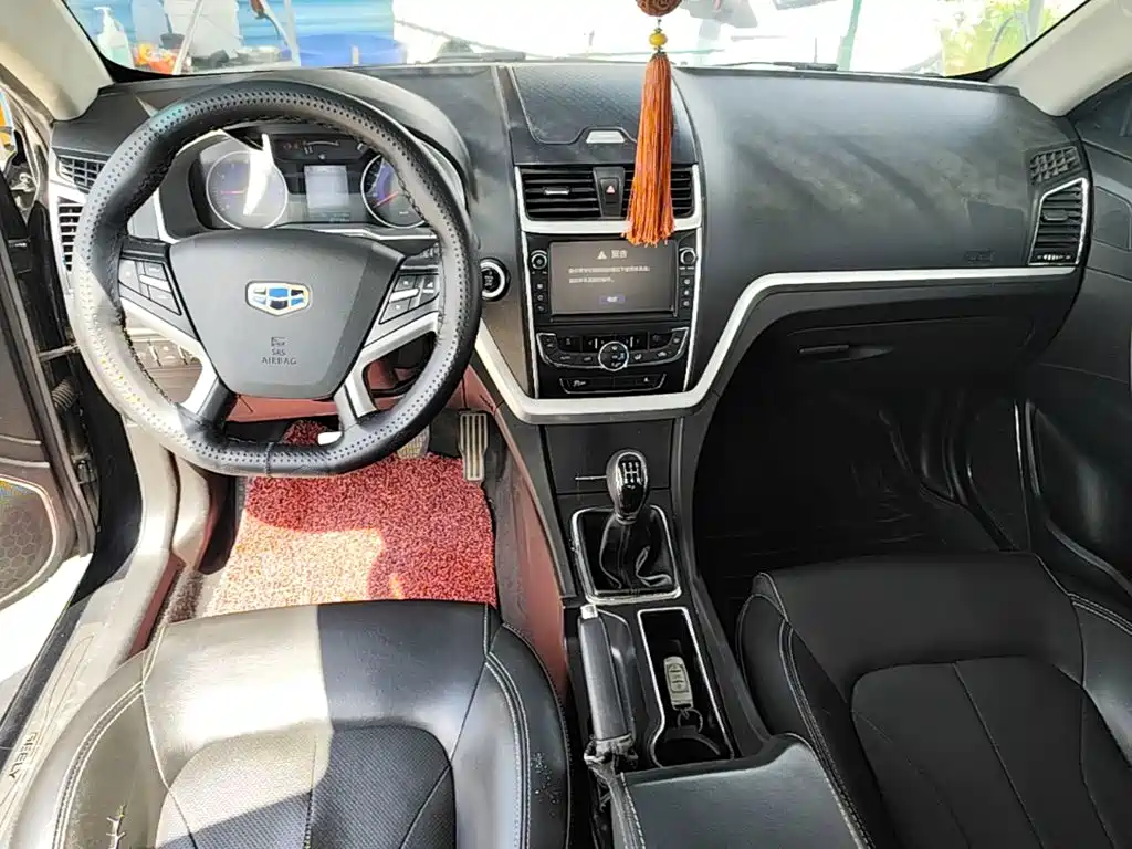 Geely Emgrand — миниатюра 13