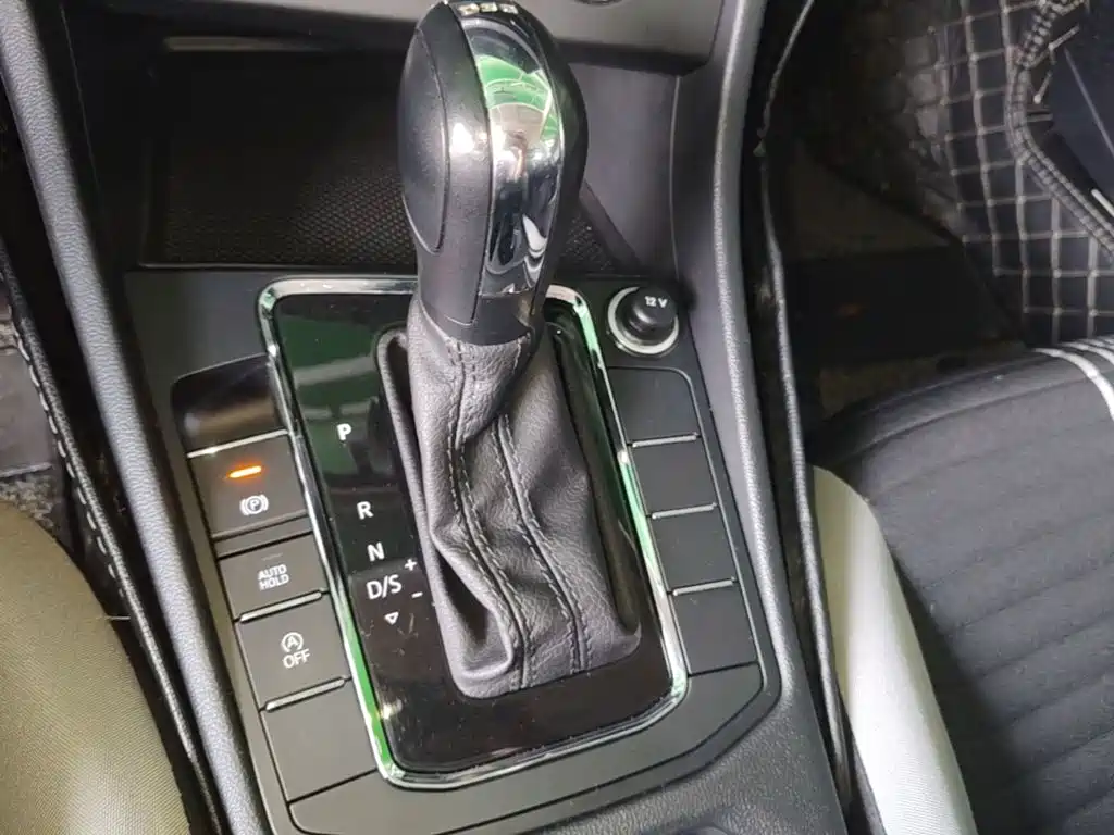 Volkswagen Bora — миниатюра 14