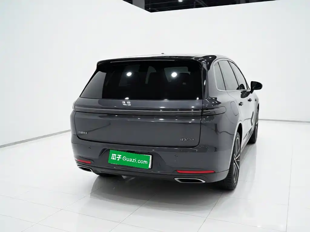 Li Auto L8 2023 Pro