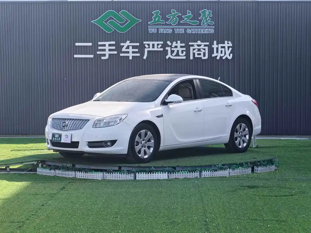 Buick Regal 2013