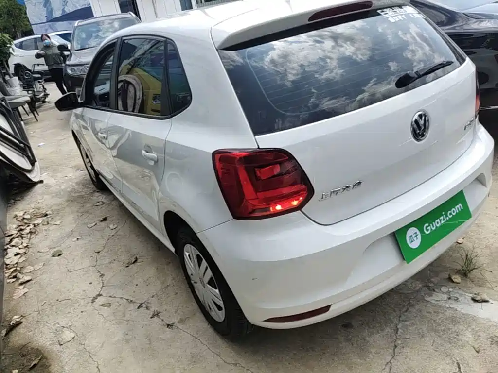 Volkswagen Polo — миниатюра 5