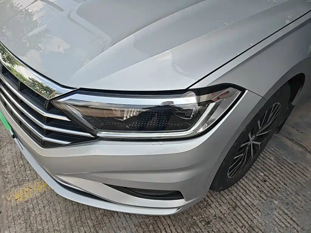 Volkswagen Sagitar — миниатюра 24