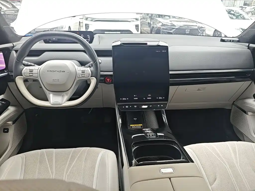 Honda P7 — миниатюра 10