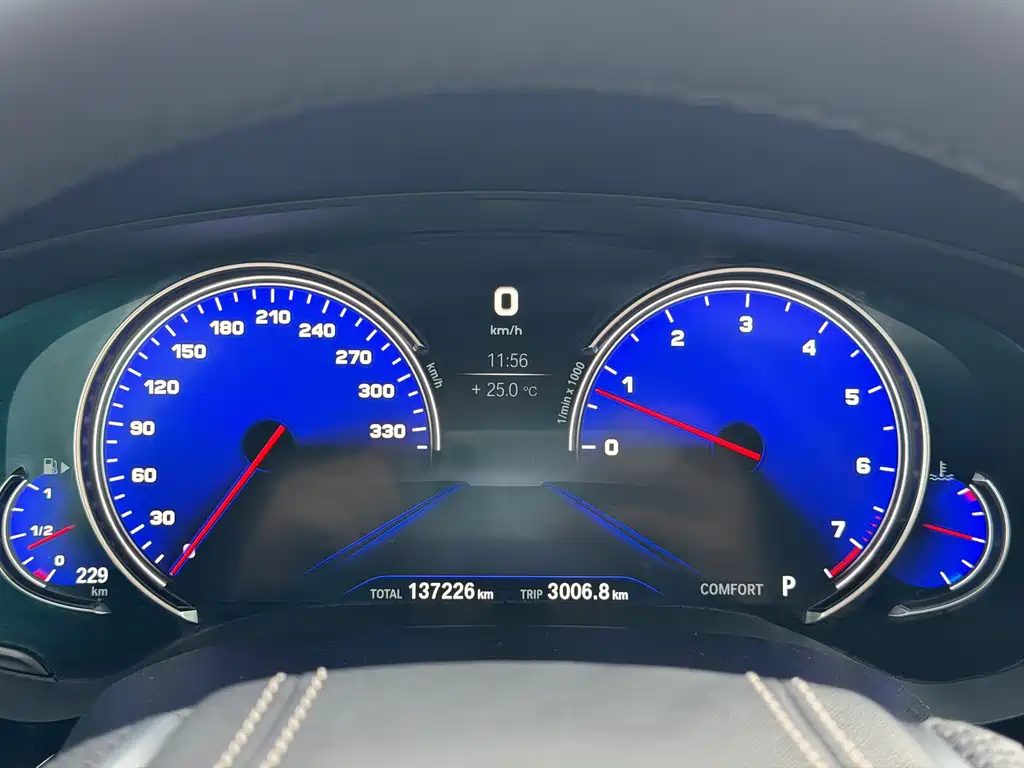 BMW 5 Series — миниатюра 22