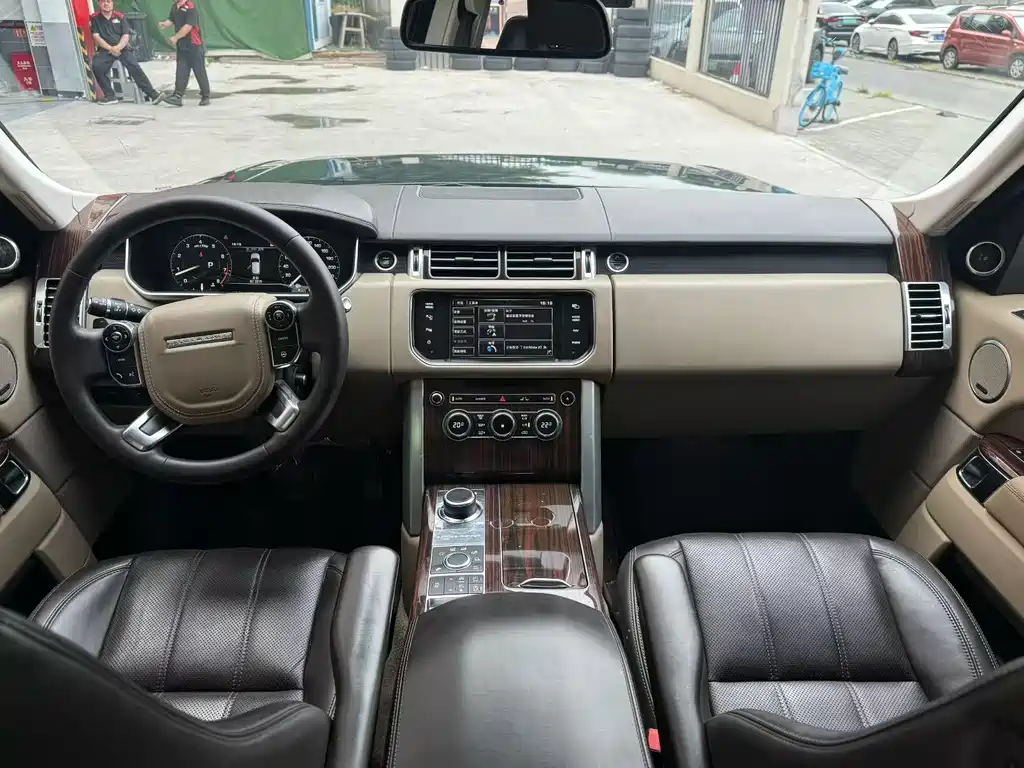 Land Rover Range Rover 2015 3.0 SC V6 Vogue