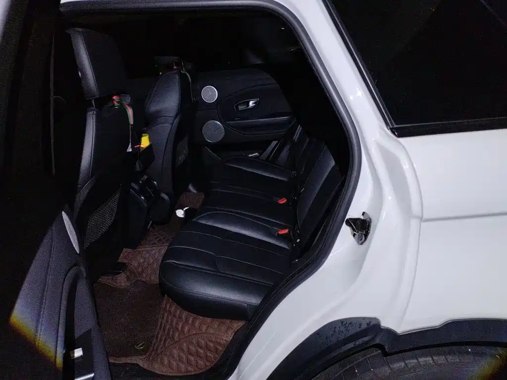Land Rover Evoque — миниатюра 14