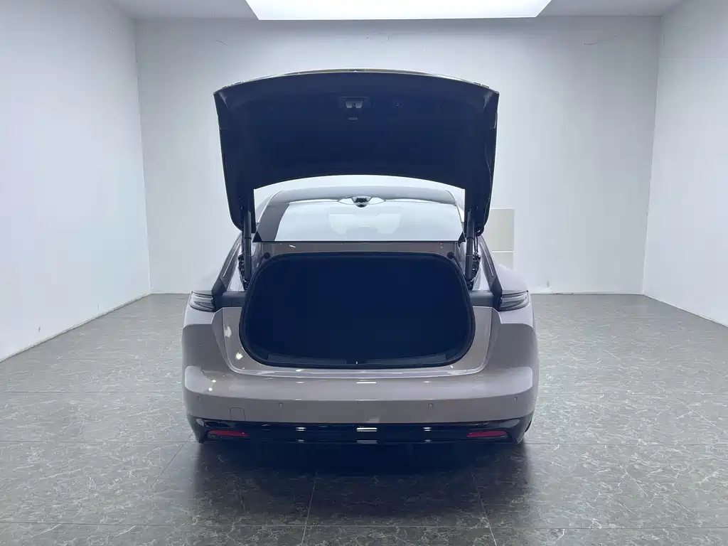 NIO ET5 2025 75kWh
