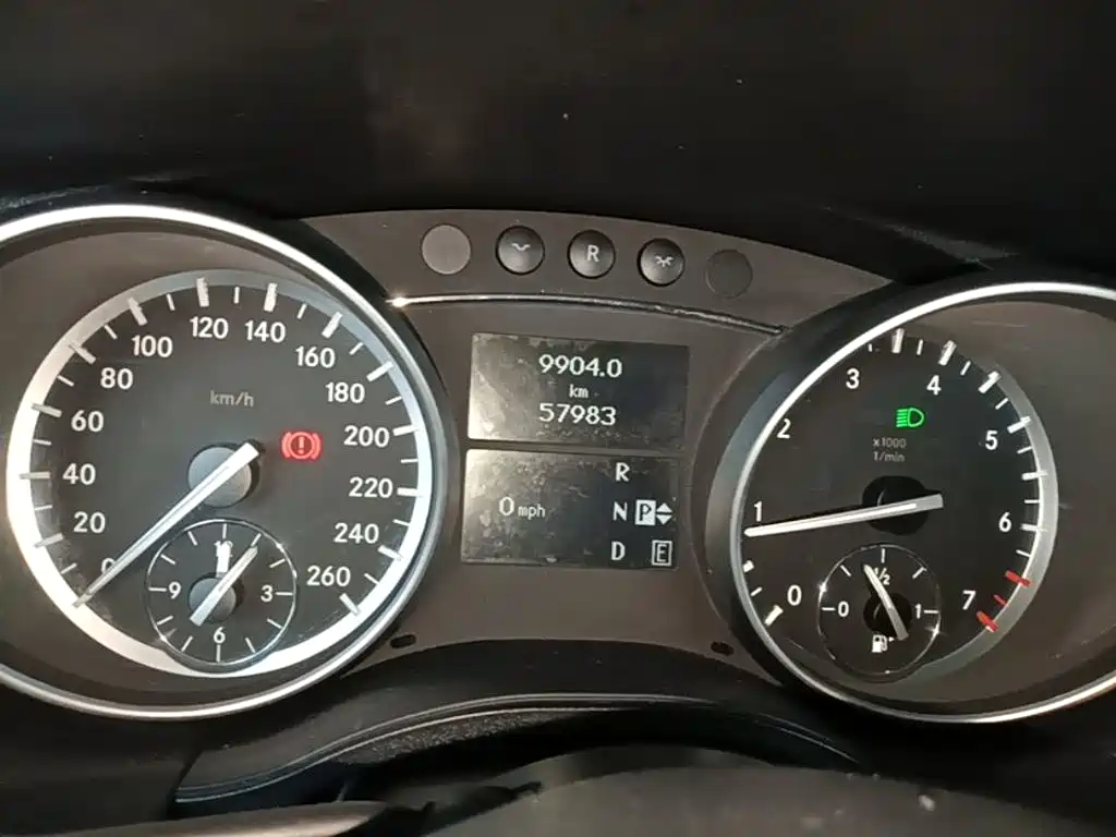 Mercedes-Benz R-Class — миниатюра 12