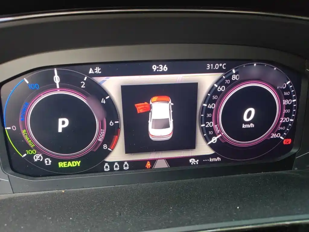 Volkswagen Passat PHEV — миниатюра 4